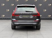 Volvo XC60 8