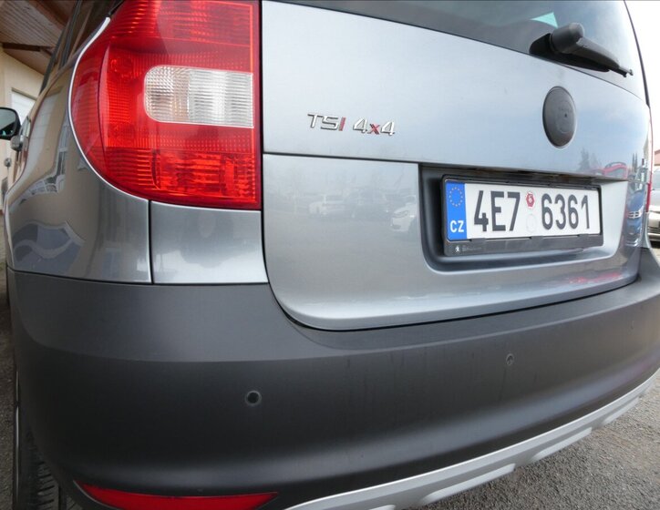 Škoda Yeti SUV / Terénní 1,8 l 118 kw
