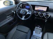 Mercedes-Benz Třídy A Hatchback 1,3 l 120 kw