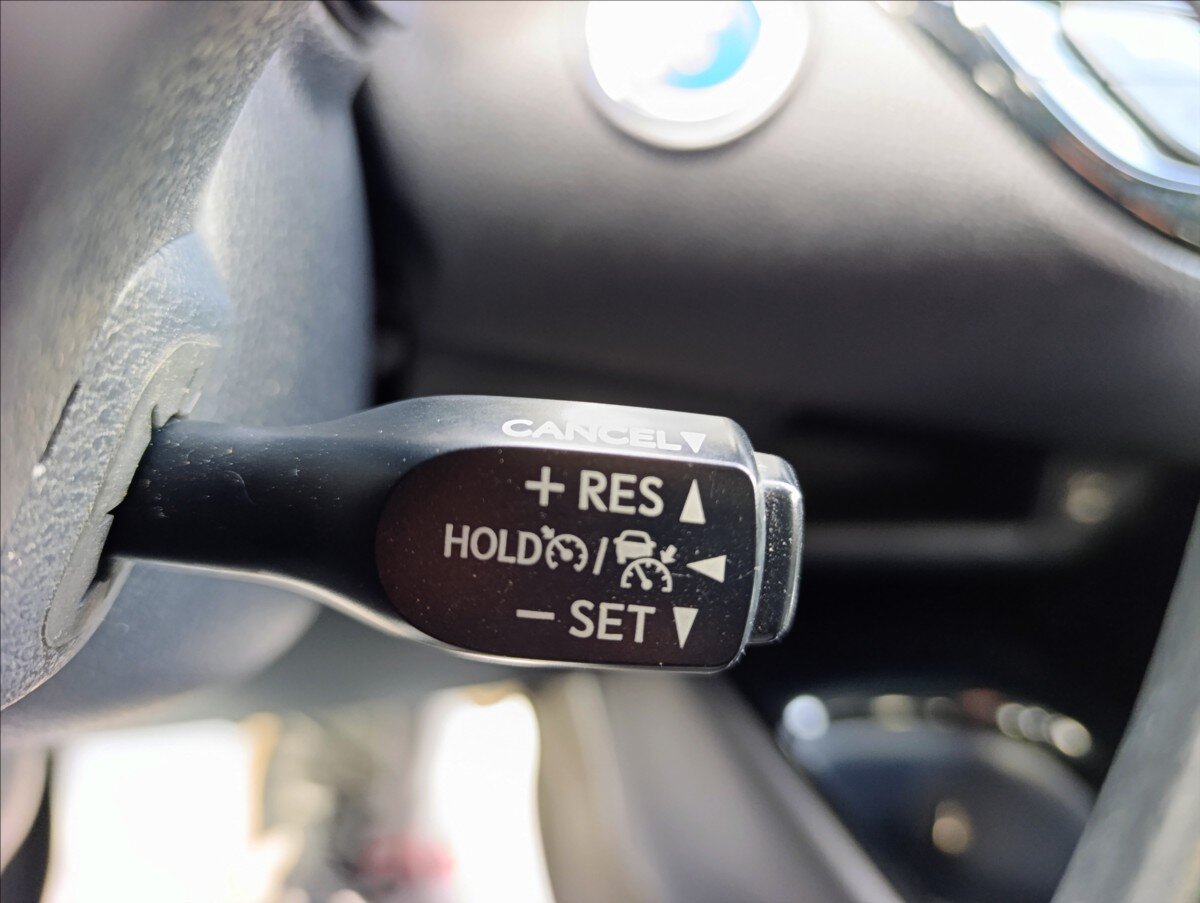 Toyota C-HR Hatchback 1,8 l 72 kw