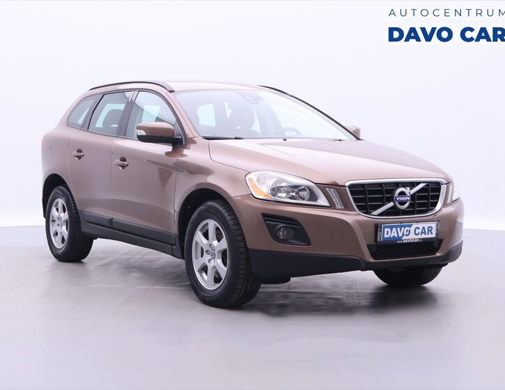 Volvo XC60 SUV / Terénní 5,2 l 151 kw