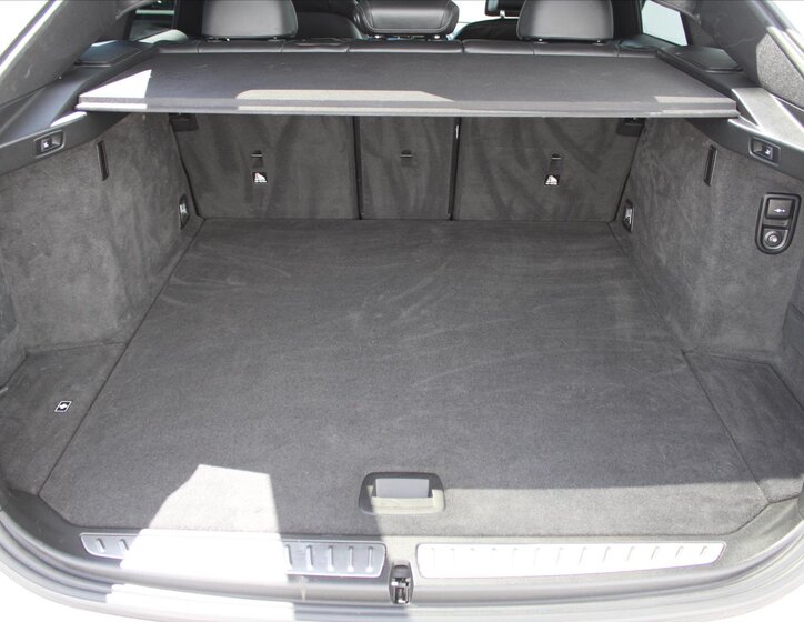 BMW Řada 6 Liftback 3,0 l 250 kw