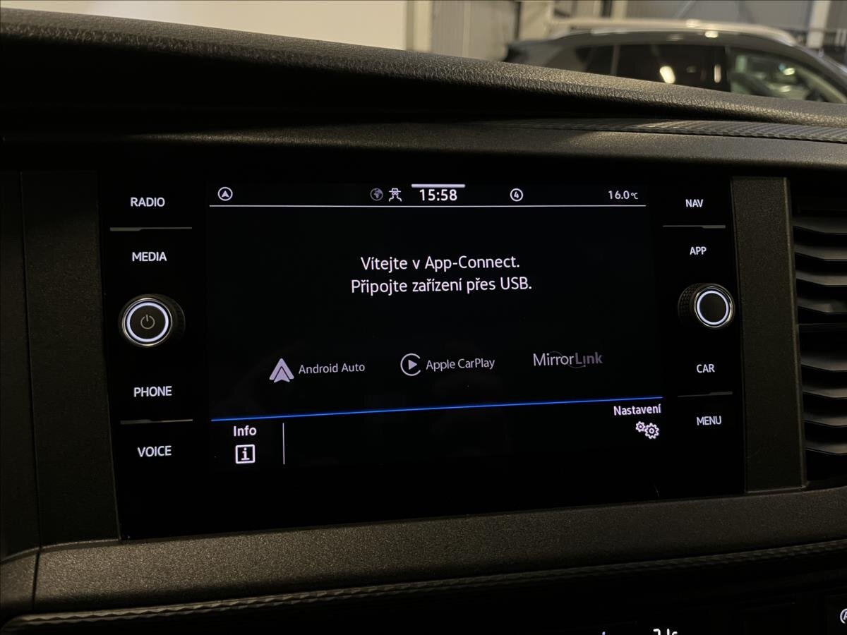 Volkswagen Caravelle Kombi 2,0 l 110 kw