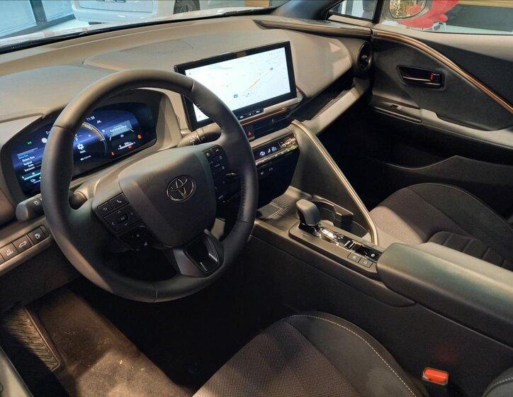 Toyota C-HR Hatchback 2,0 l 112 kw