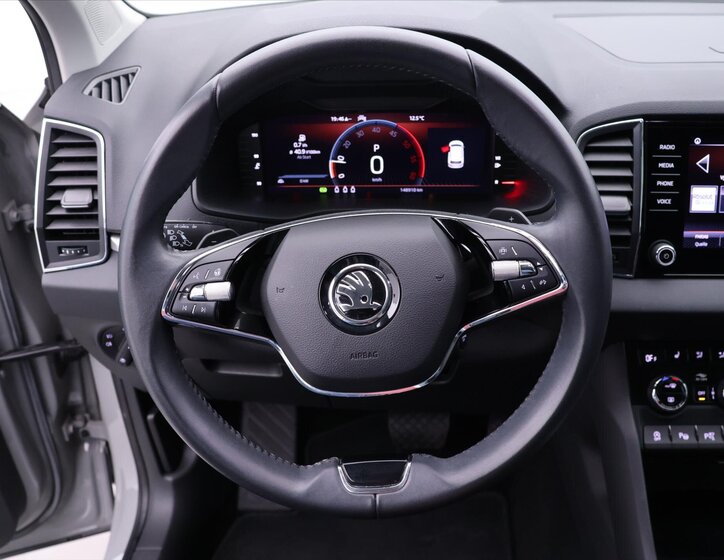 Škoda Karoq SUV / Terénní 2,0 l 110 kw