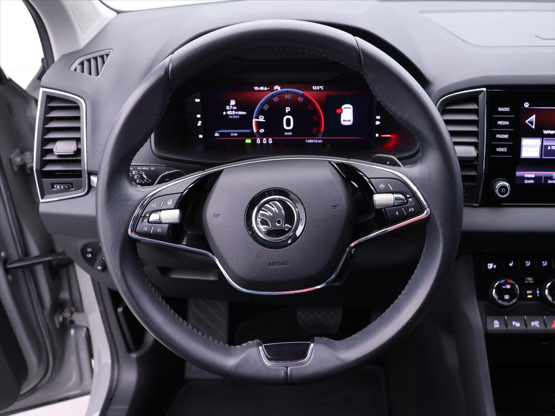 Škoda Karoq SUV / Terénní 2,0 l 110 kw