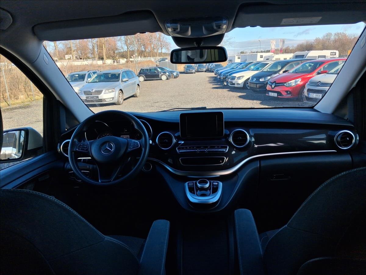 Mercedes-Benz Třídy V Kombi 2,1 l 120 kw