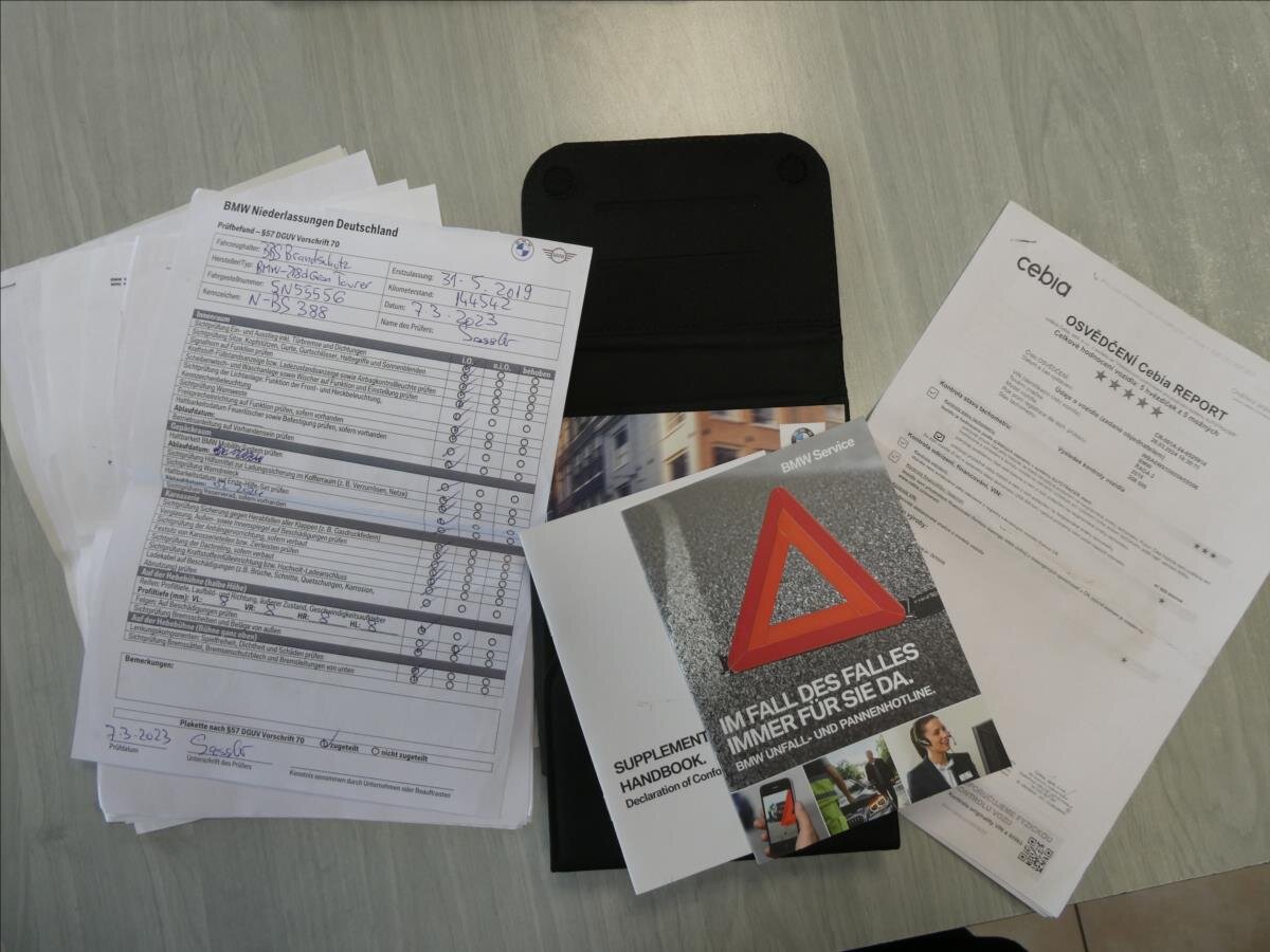 BMW Řada 2 Kombi 2,0 l 110 kw