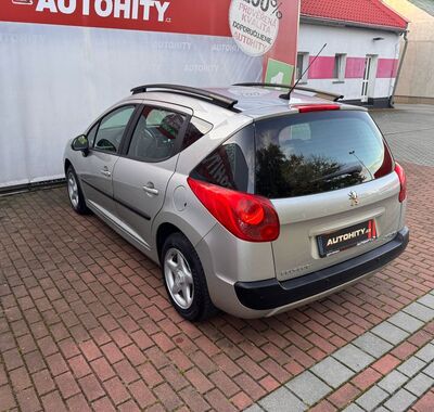 Peugeot 207 8