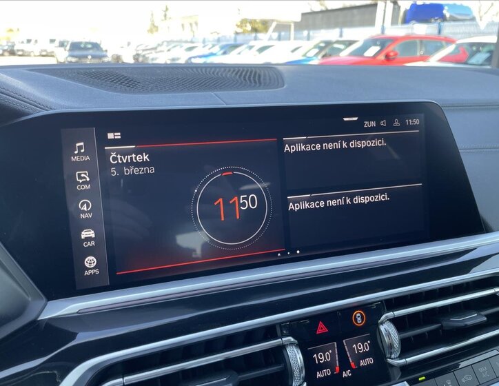 BMW X7 SUV / Terénní 3,0 l 195 kw