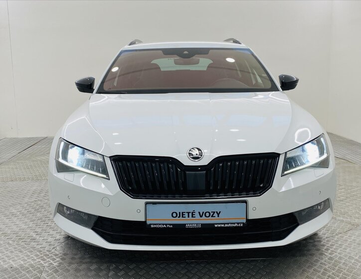 Škoda Superb 4