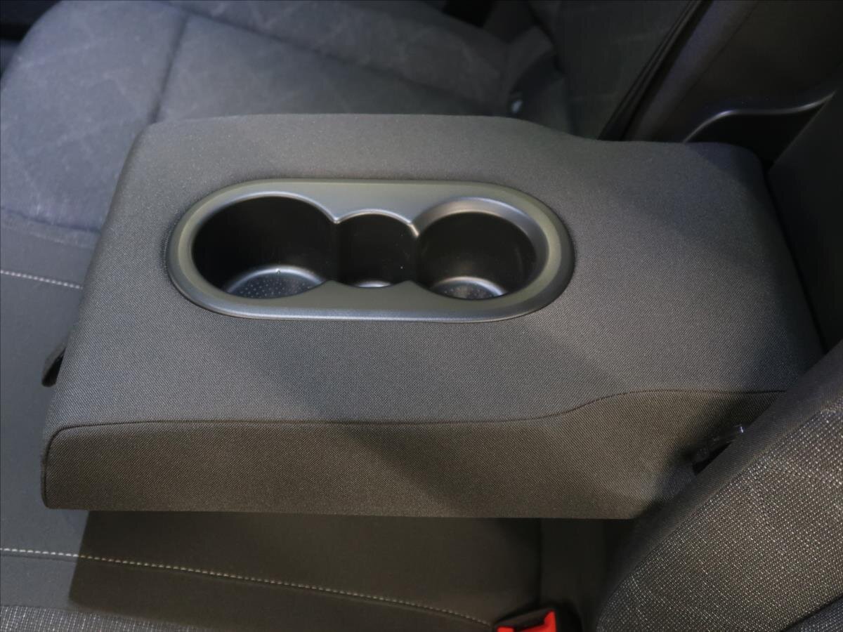 Volkswagen Golf Kombi 1,5 l 96 kw