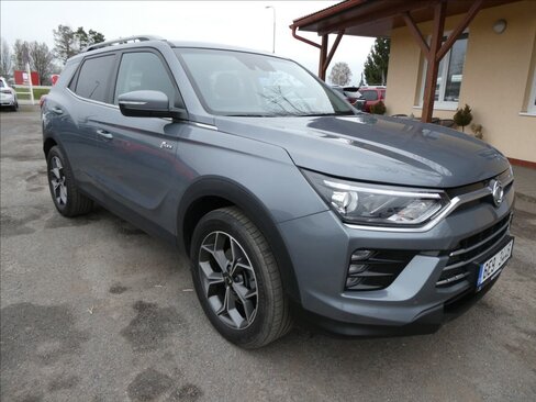 SsangYong Korando SUV / Terénní 1,5 l 120 kw