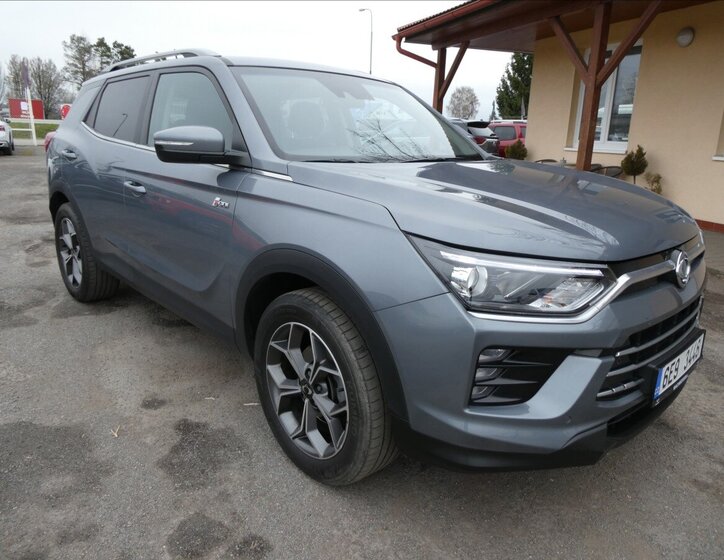 SsangYong Korando SUV / Terénní 1,5 l 120 kw
