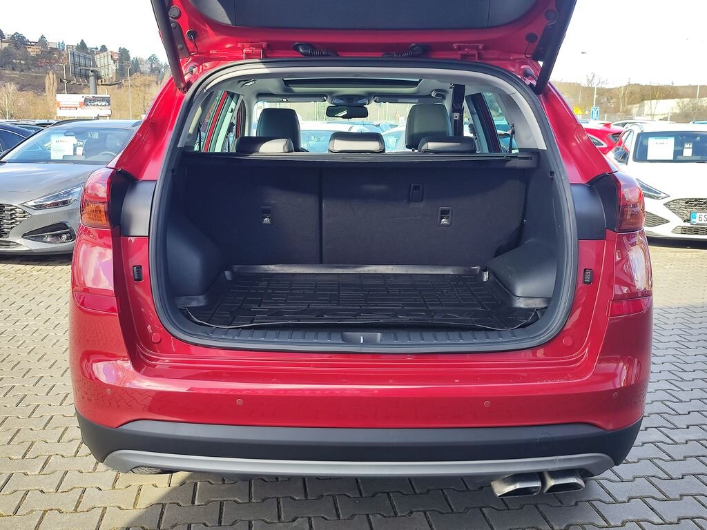 Hyundai Tucson SUV 2,0 l 136 kw