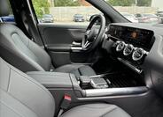 Mercedes-Benz GLA 13