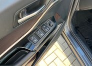 Toyota C-HR SUV / Terénní 1,8 l 72 kw