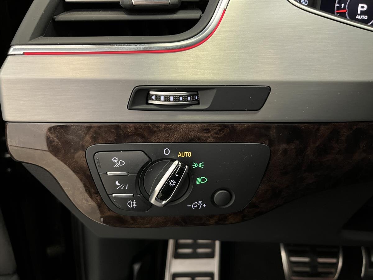 Audi SQ7 SUV 4,0 l 320 kw