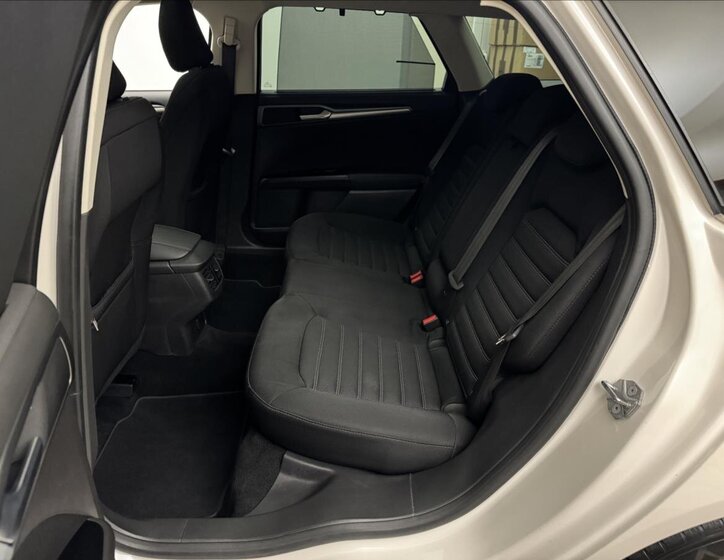 Ford Mondeo Kombi 2,0 l 110 kw