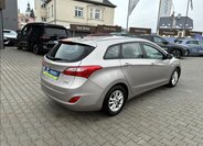 Hyundai i30 Kombi 1,6 l 99 kw