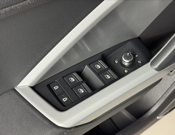 Audi Q3 SUV 2,0 l 140 kw