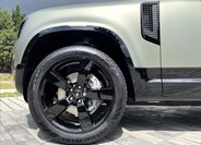 Land Rover Defender SUV 3,0 l 221 kw