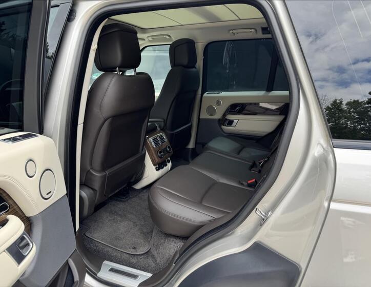 Land Rover Range Rover 12