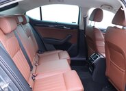 Škoda Superb Liftback 2,0 l 110 kw