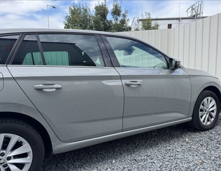 Škoda Scala Hatchback 999,0 81 kw