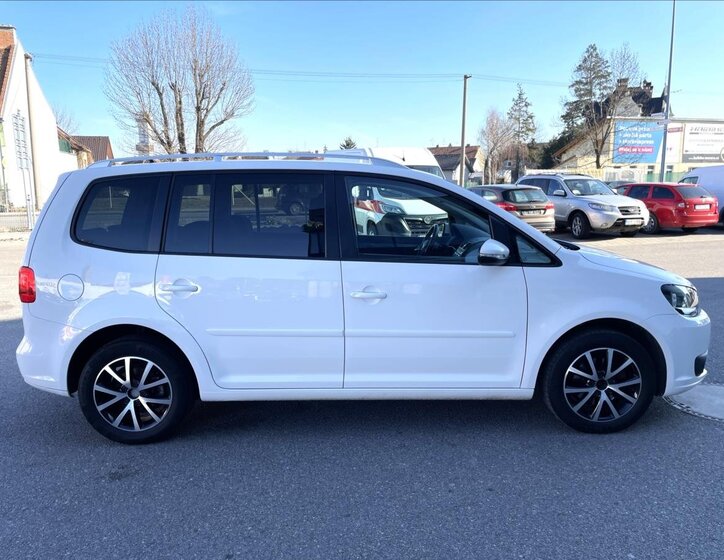 Volkswagen Touran MPV 1,6 l 77 kw