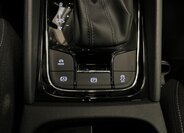 Škoda Karoq SUV 1,5 l 110 kw