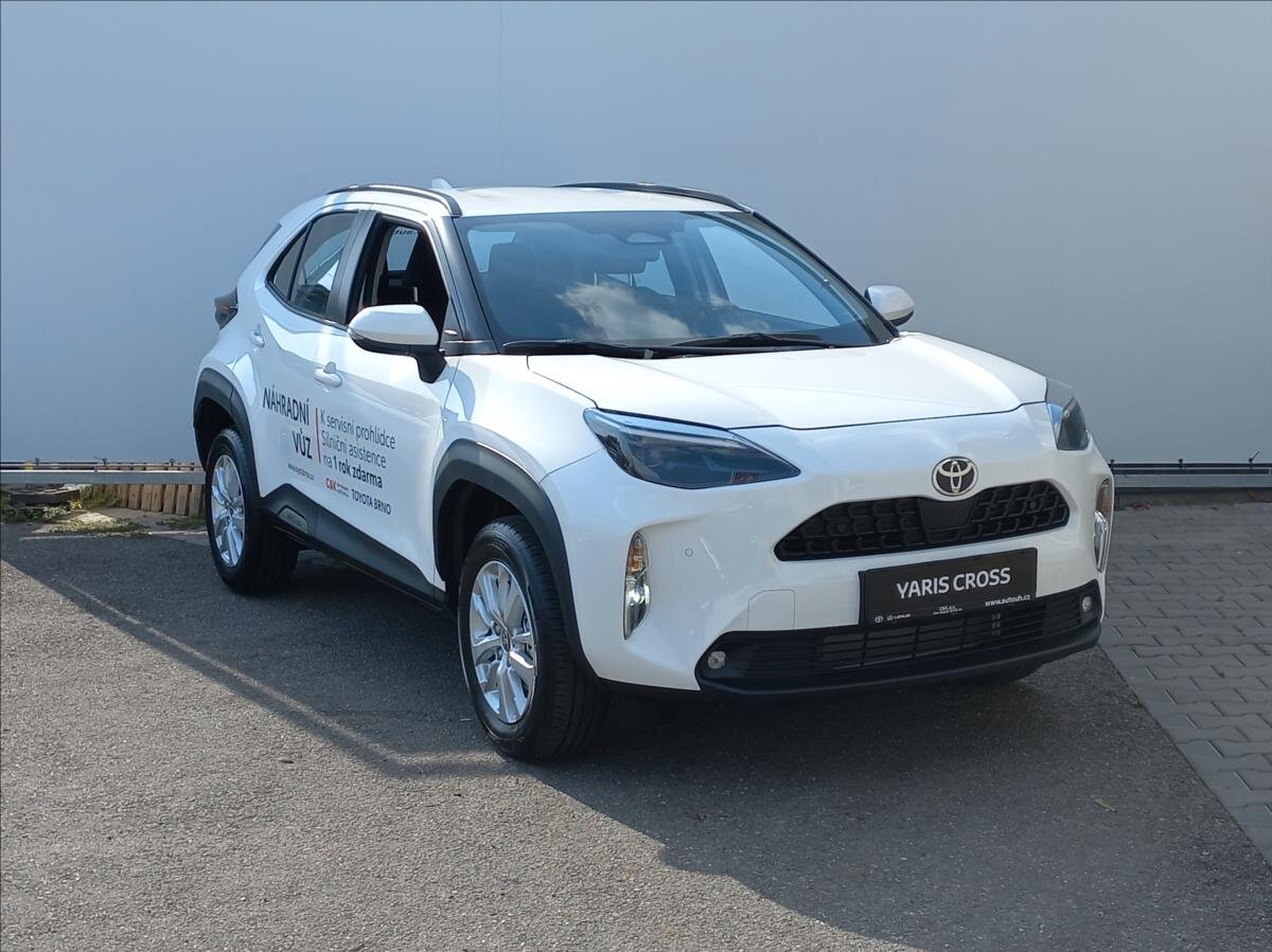 Toyota Yaris Cross CUV 1,5 l 68 kw