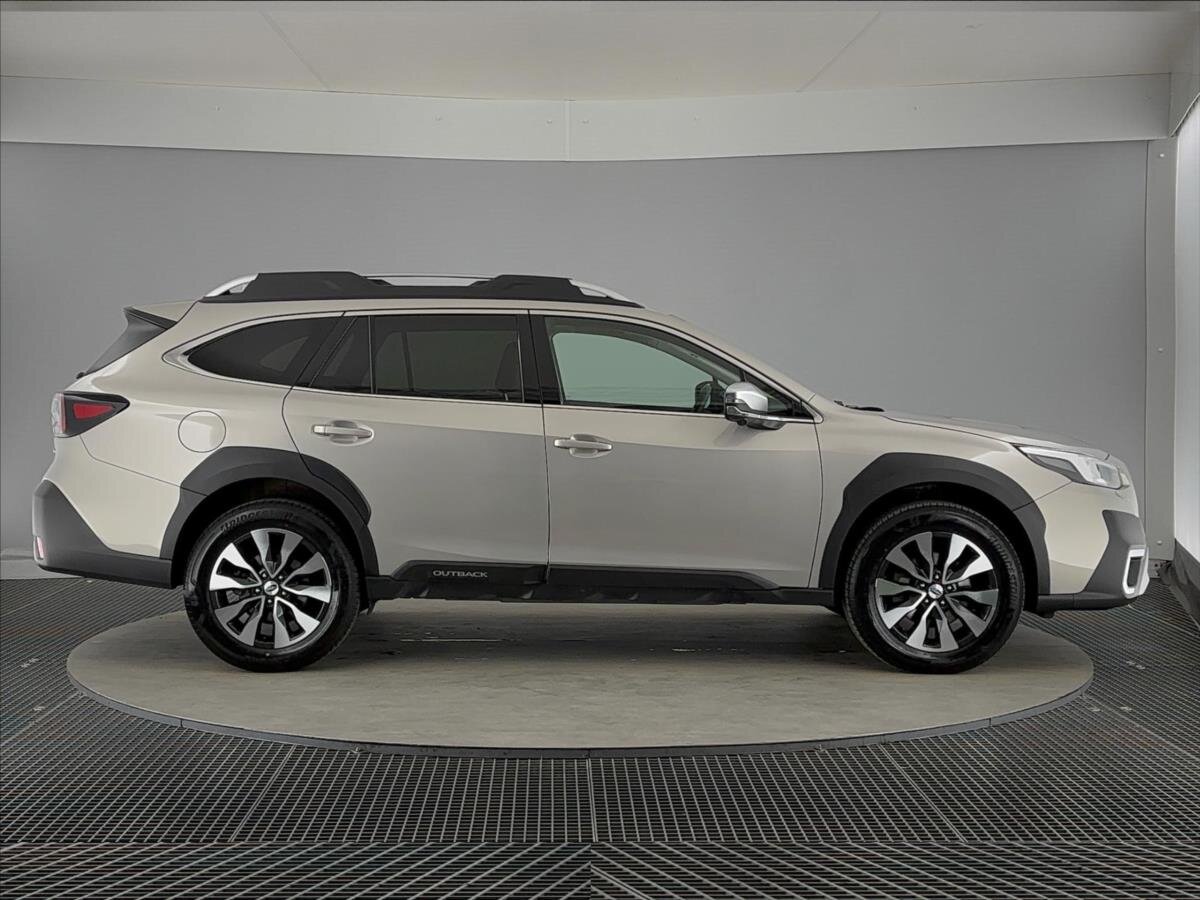 Subaru Outback Kombi 2,5 l 124 kw