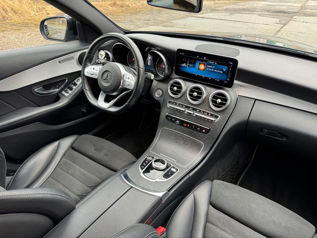 Mercedes-Benz Třídy C Kombi 2,2 l 143 kw