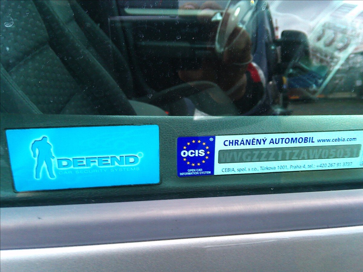 Volkswagen Touran Kombi 2,0 l 103 kw