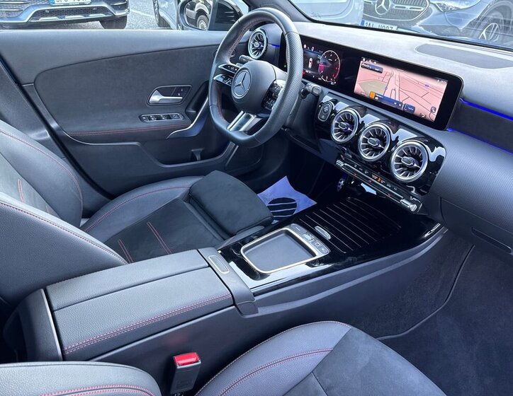 Mercedes-Benz Třídy A Hatchback 2,0 l 110 kw