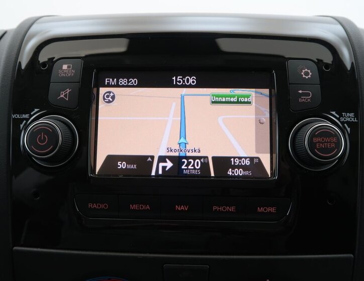 Opel Movano Skříň 2,2 l 103 kw