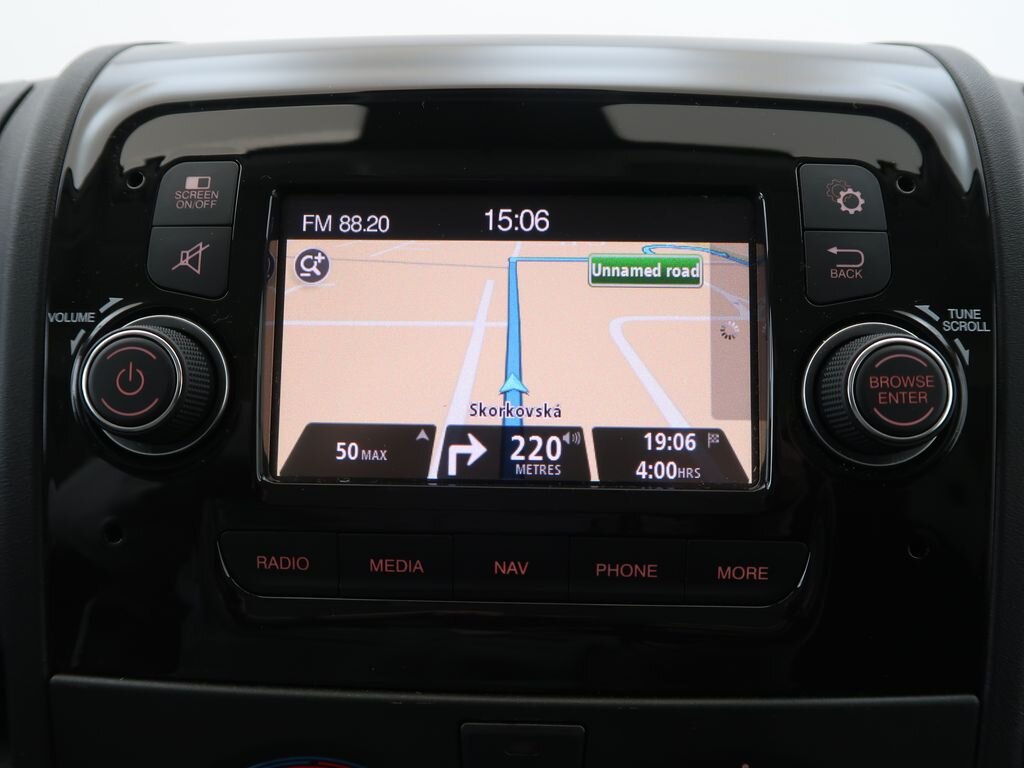 Opel Movano Skříň 2,2 l 103 kw