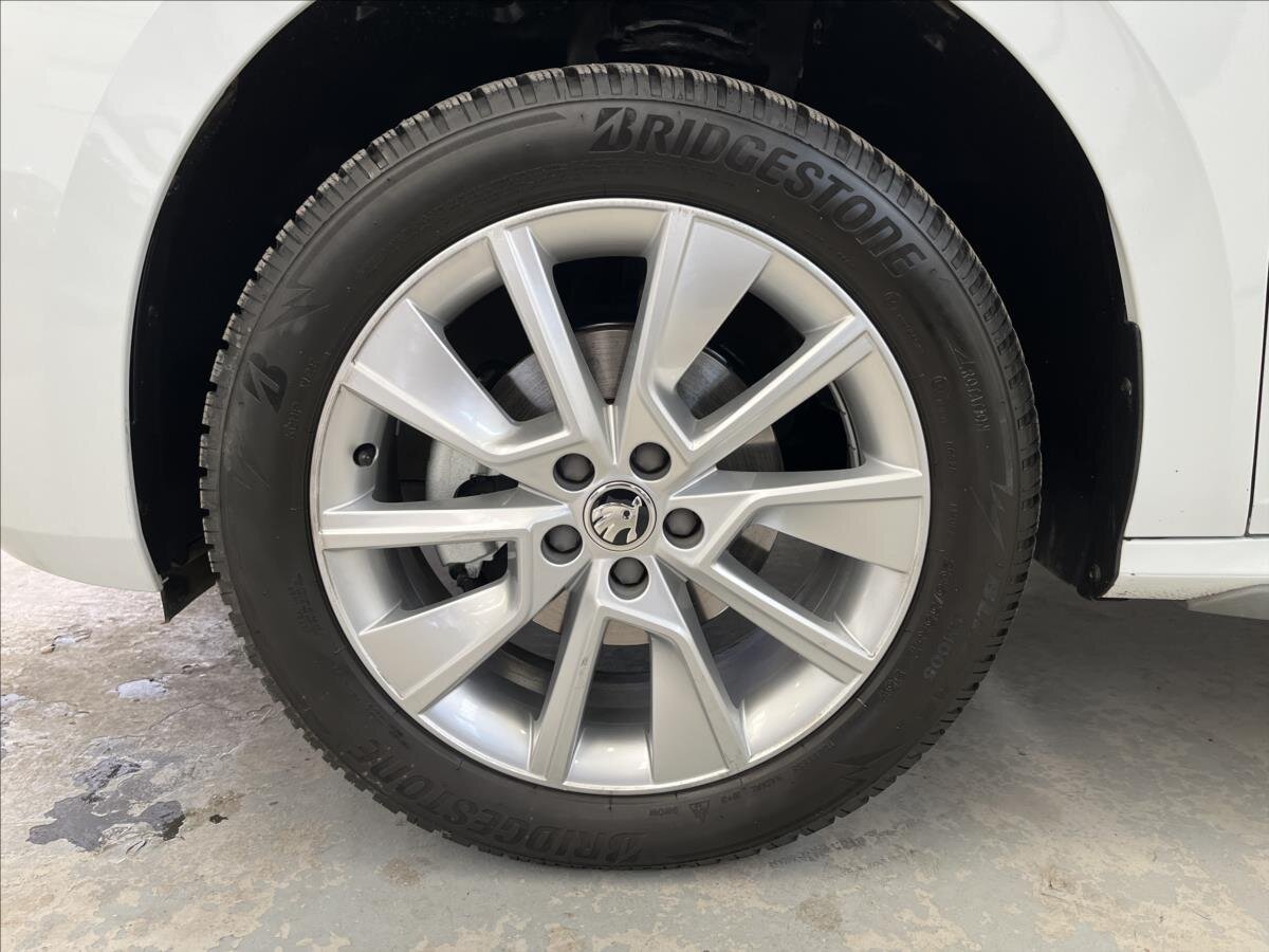 Škoda Kamiq SUV 999,0 85 kw