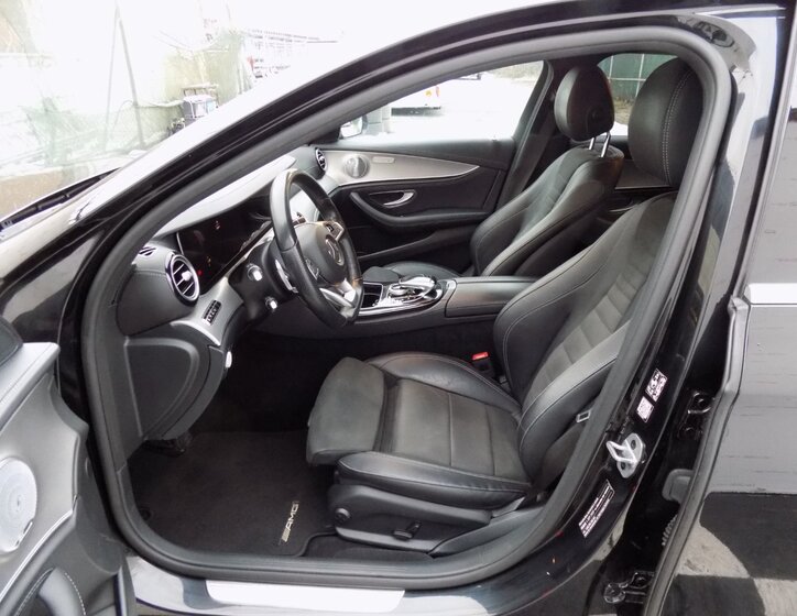 Mercedes-Benz Třídy E Sedan 3,0 l 190 kw