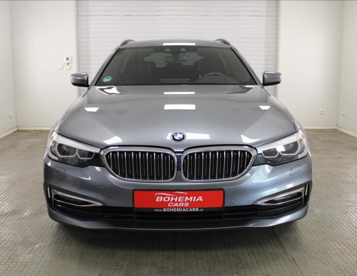 BMW Řada 5 Kombi 2,0 l 140 kw