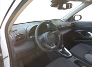 Toyota Yaris Cross CUV / Crossover 1,5 l 68 kw