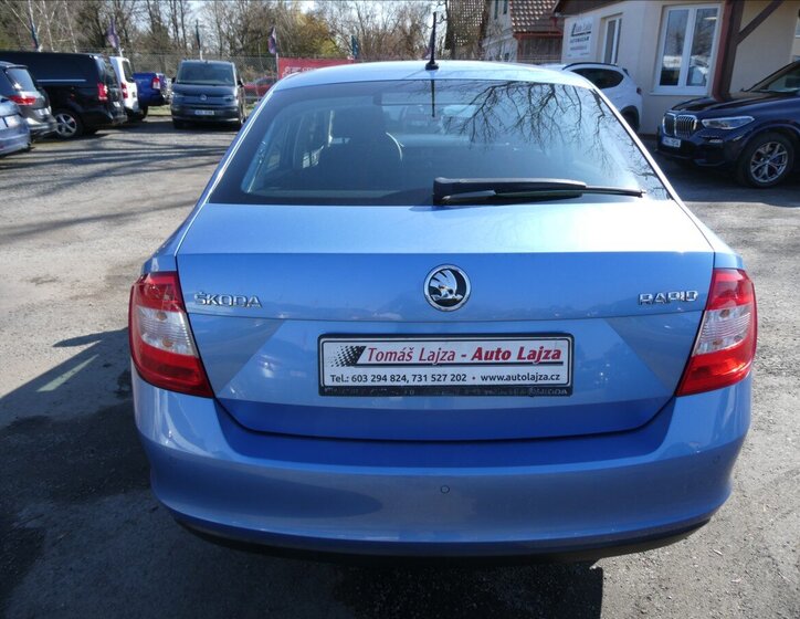 Škoda Rapid Sedan / Limuzína 1,2 l 66 kw