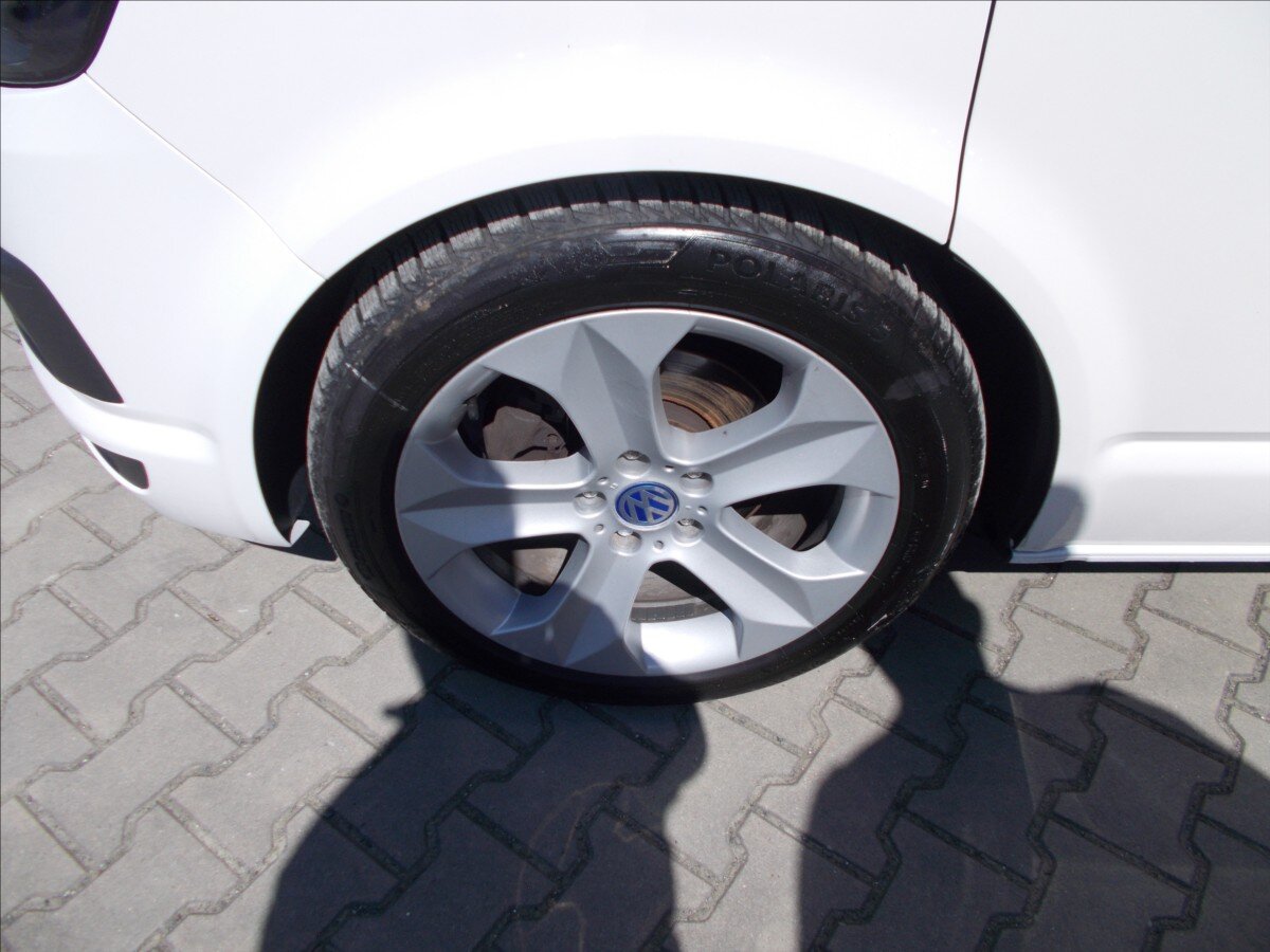 Volkswagen Caravelle MPV 2,0 l 110 kw