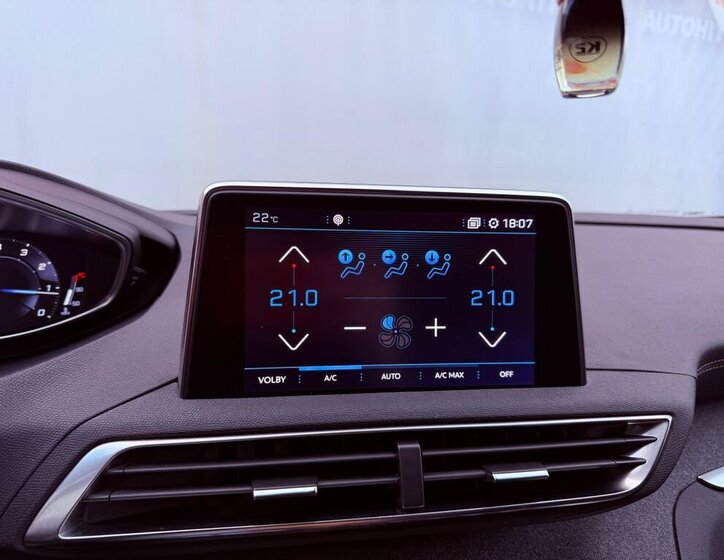 Peugeot 5008 SUV / Terénní 1,6 l 133 kw