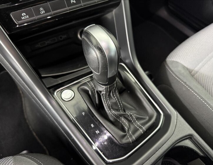 Volkswagen Touran Kombi 1,5 l 110 kw