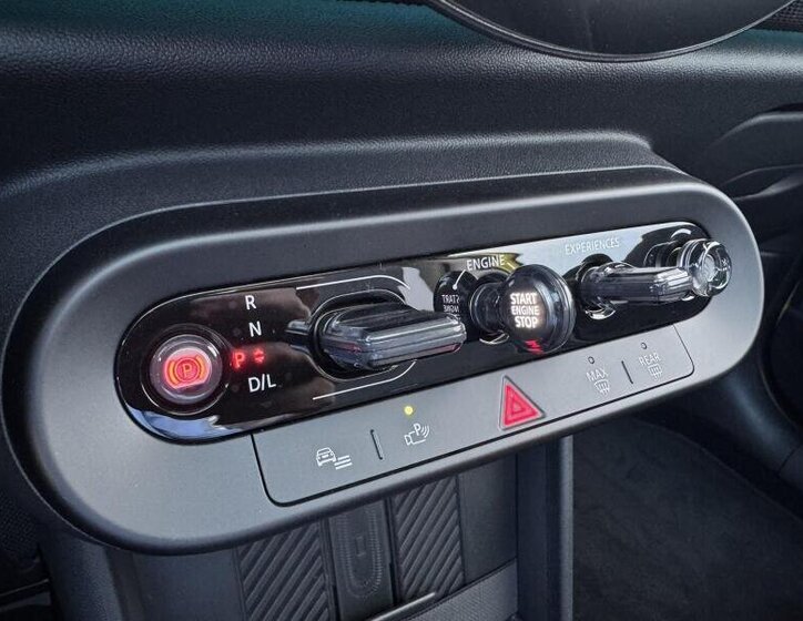 Mini Cooper Hatchback 2,0 l 150 kw