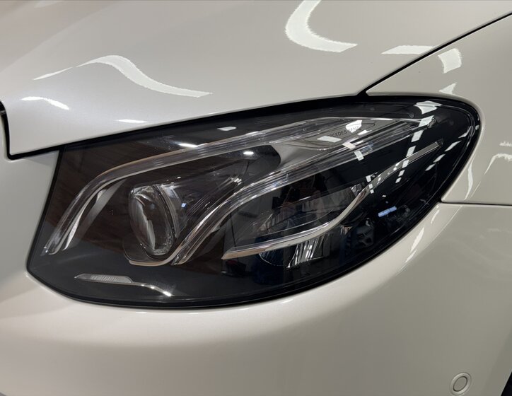 Mercedes-Benz Třídy E Kupé 2,9 l 250 kw