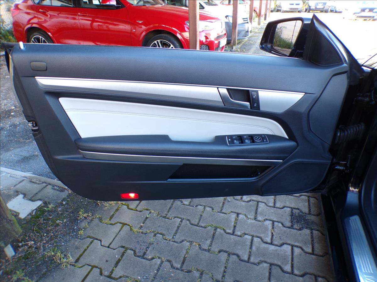 Mercedes-Benz Třídy E