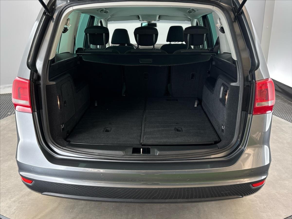 Volkswagen Sharan Kombi 2,0 l 125 kw